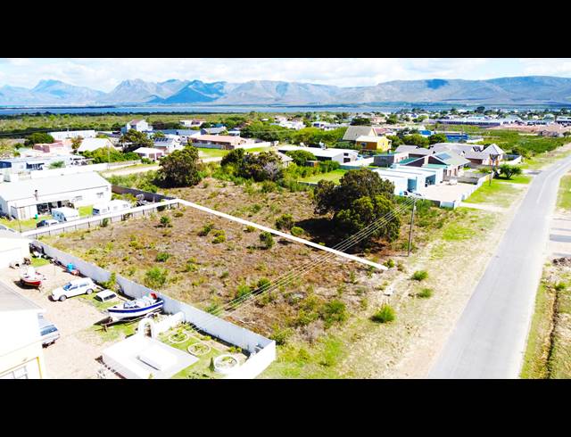 1,179M² VACANT LAND FOR SALE IN FISHERHAVEN